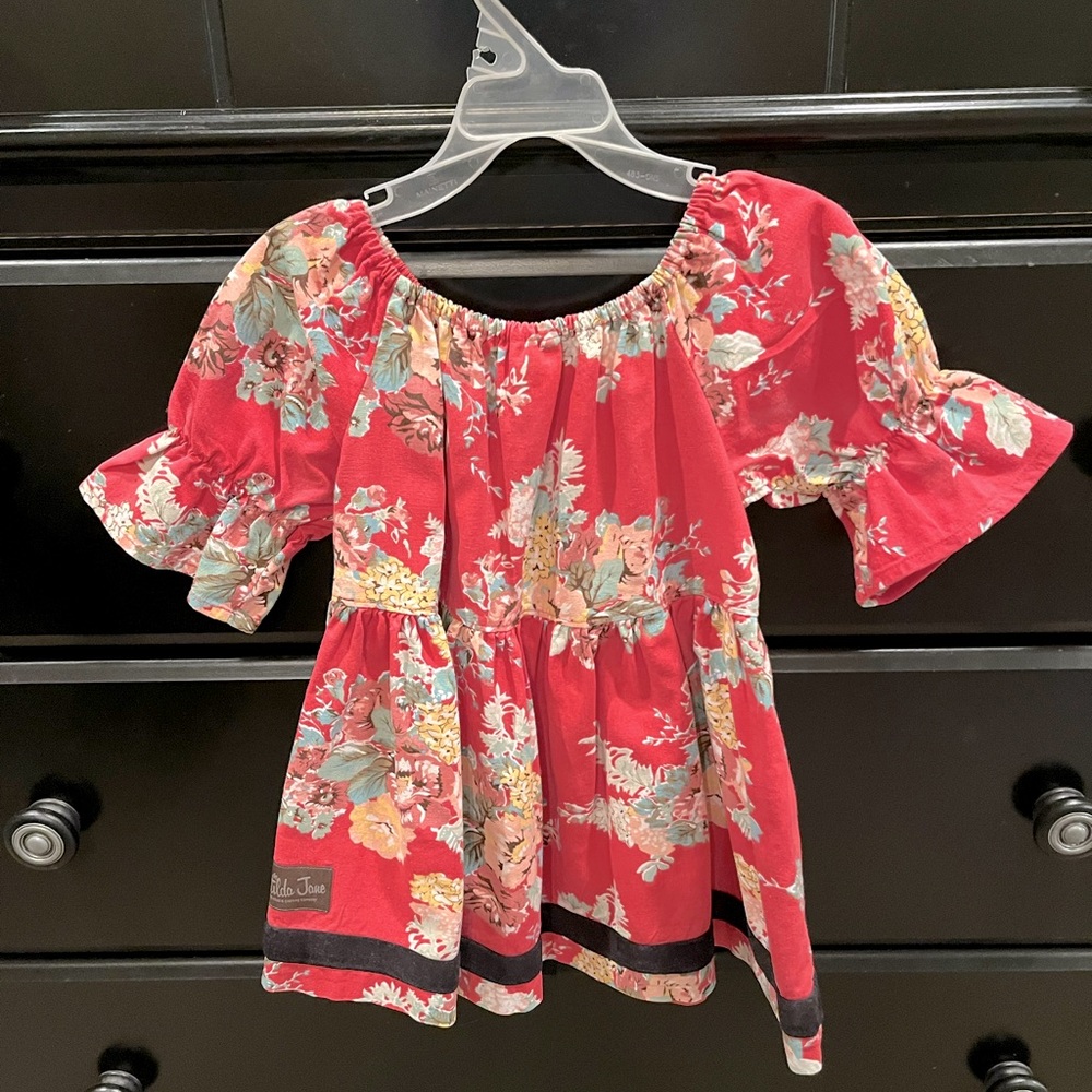 Little girls, size 6, Matilda, Jane, red floral peasant tunic.